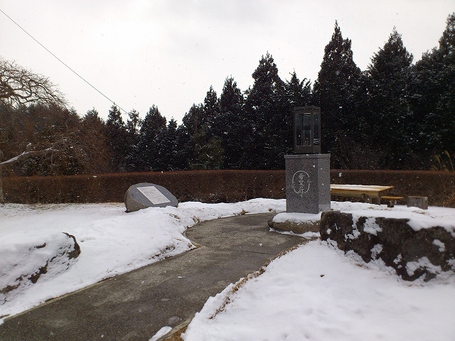 s-05.jpg